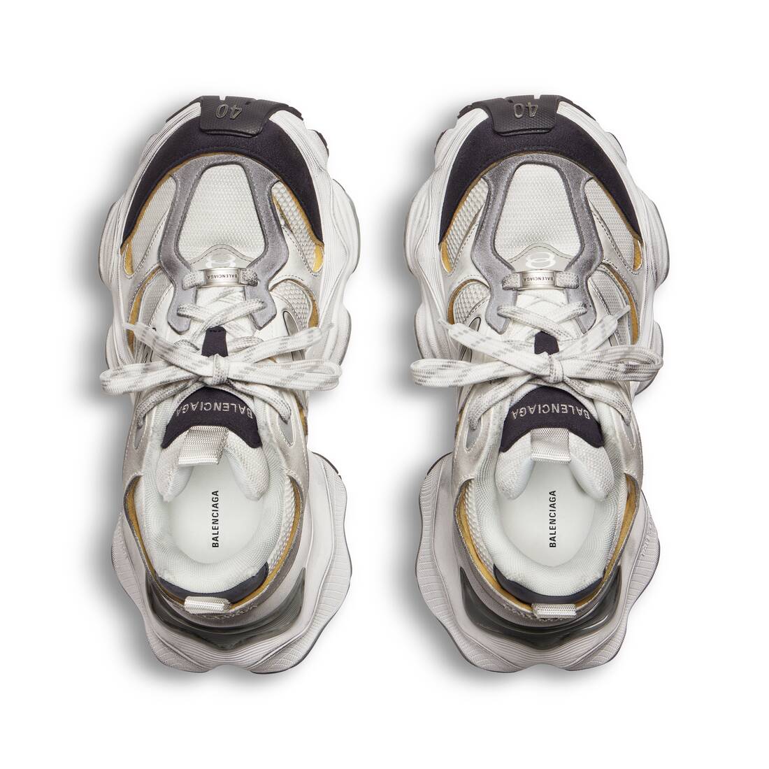 BALENCIAGA