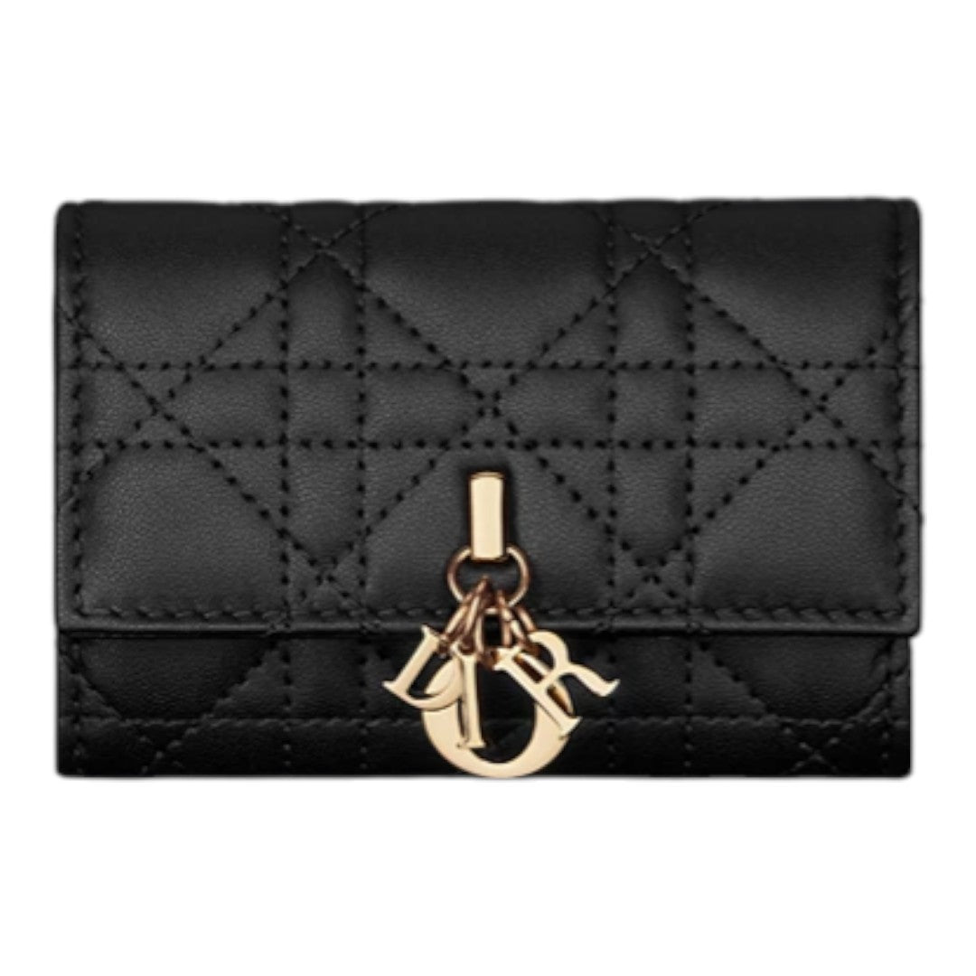CHRISTIAN DIOR