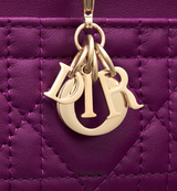 CHRISTIAN DIOR