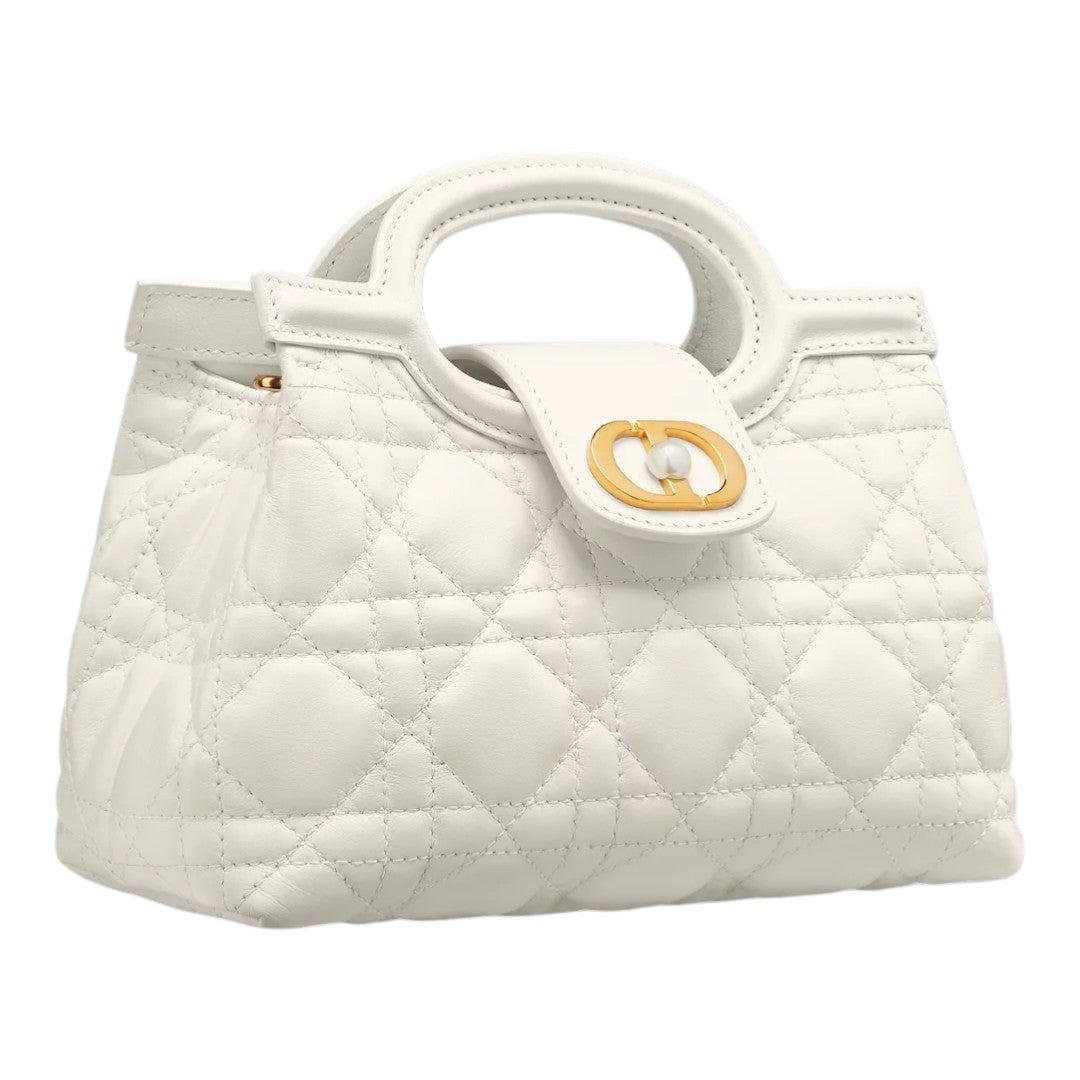 CHRISTIAN DIOR