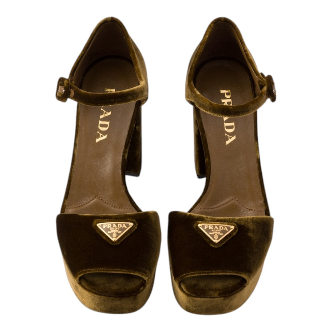 PRADA