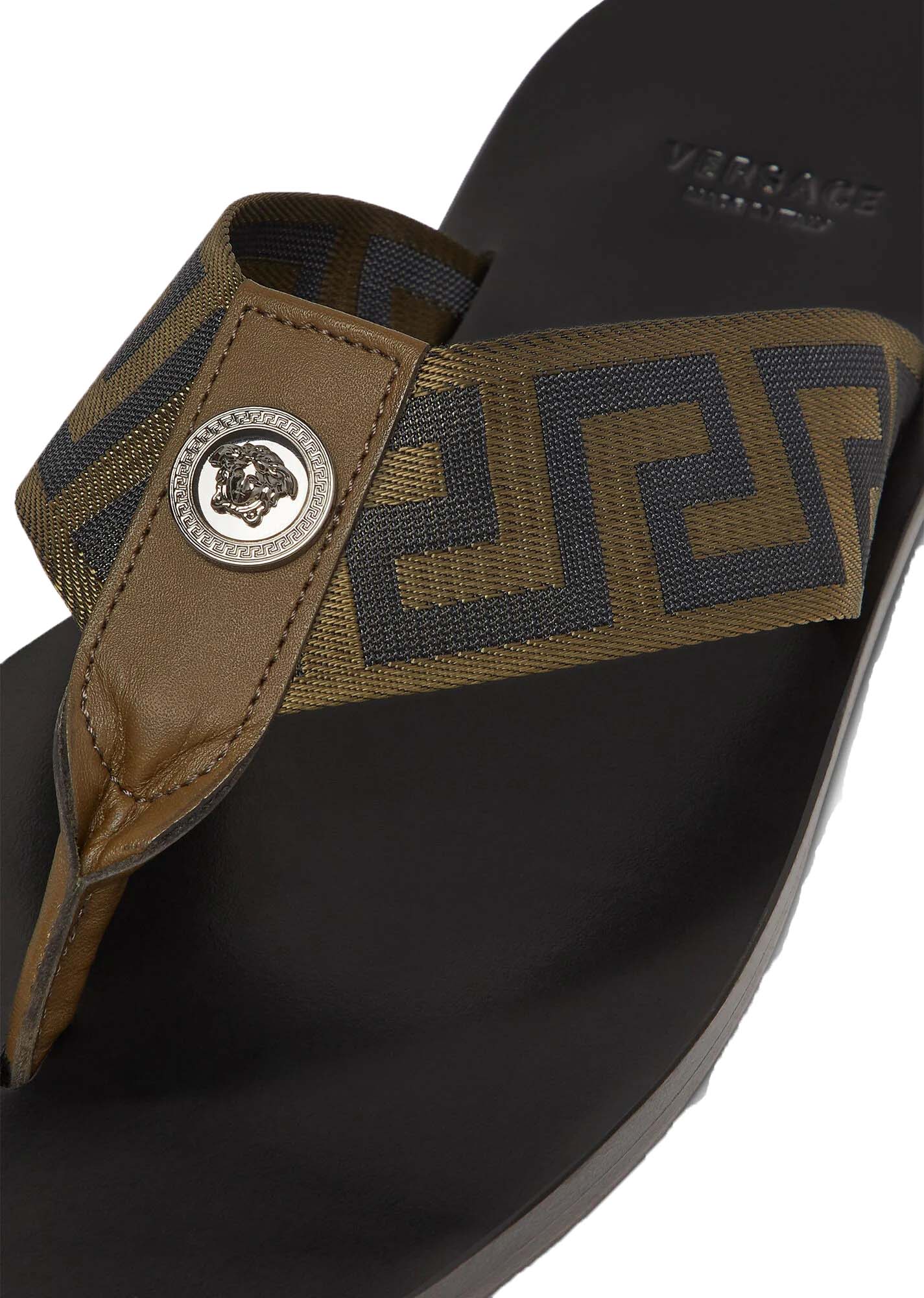 VERSACE