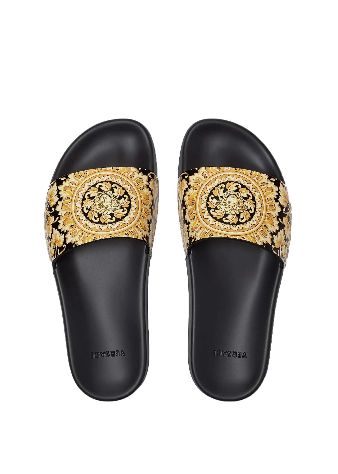 VERSACE