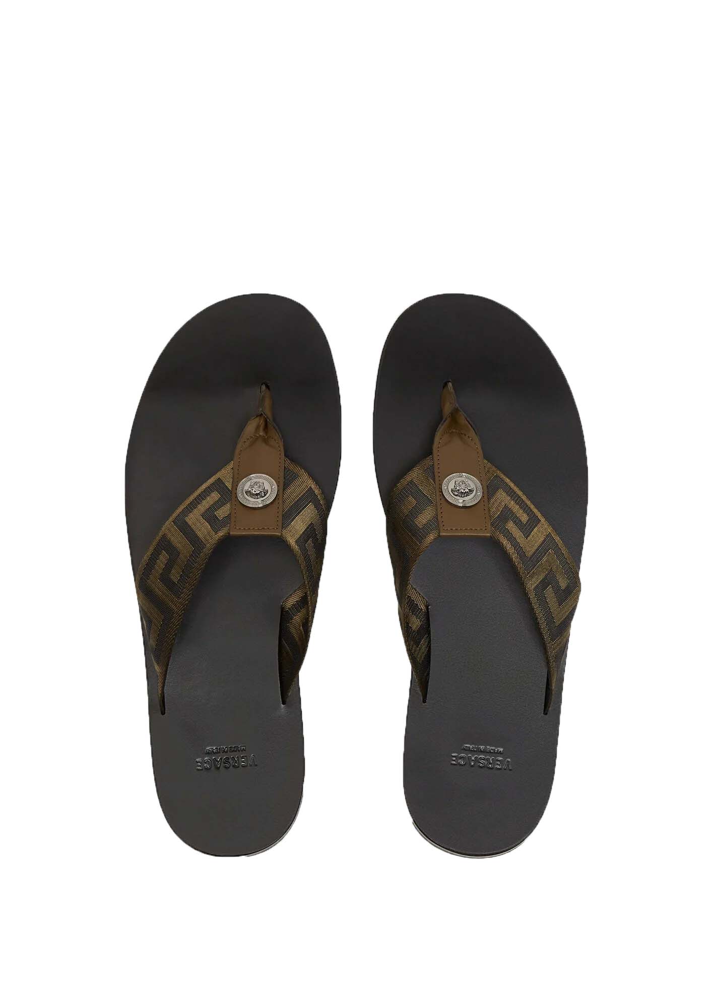 VERSACE