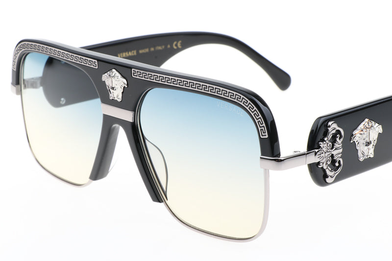 VERSACE