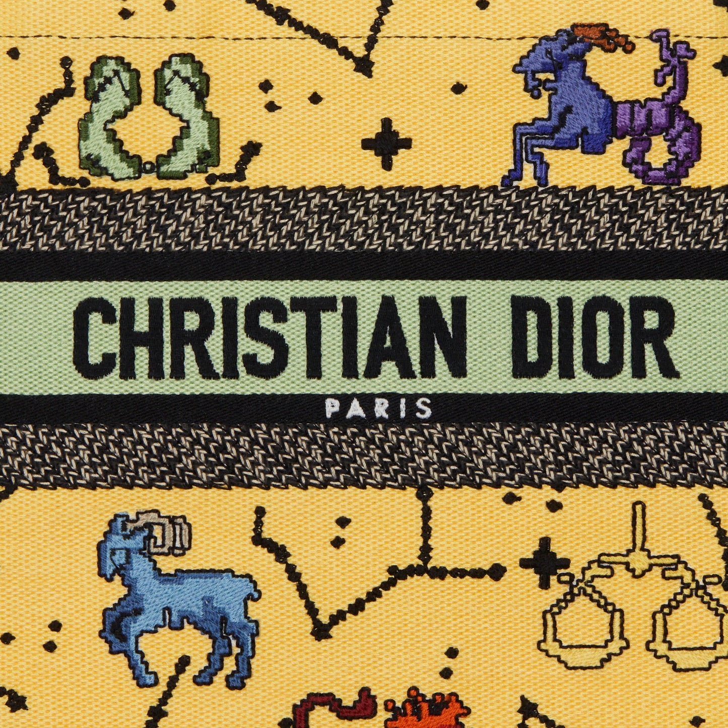DIOR
