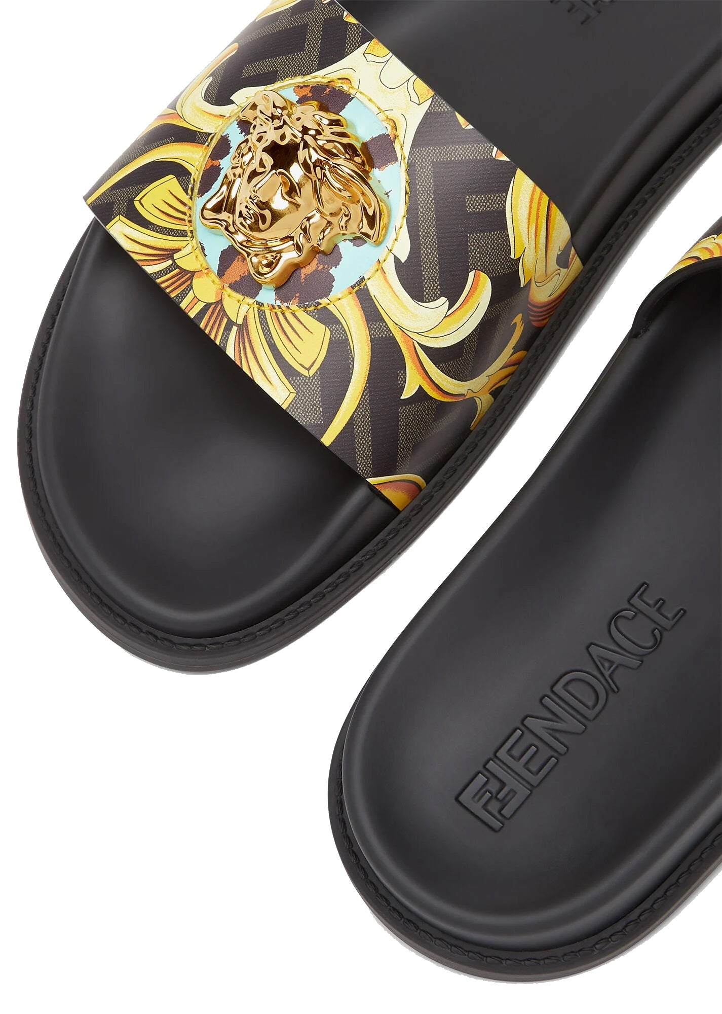 VERSACE