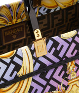 VERSACE