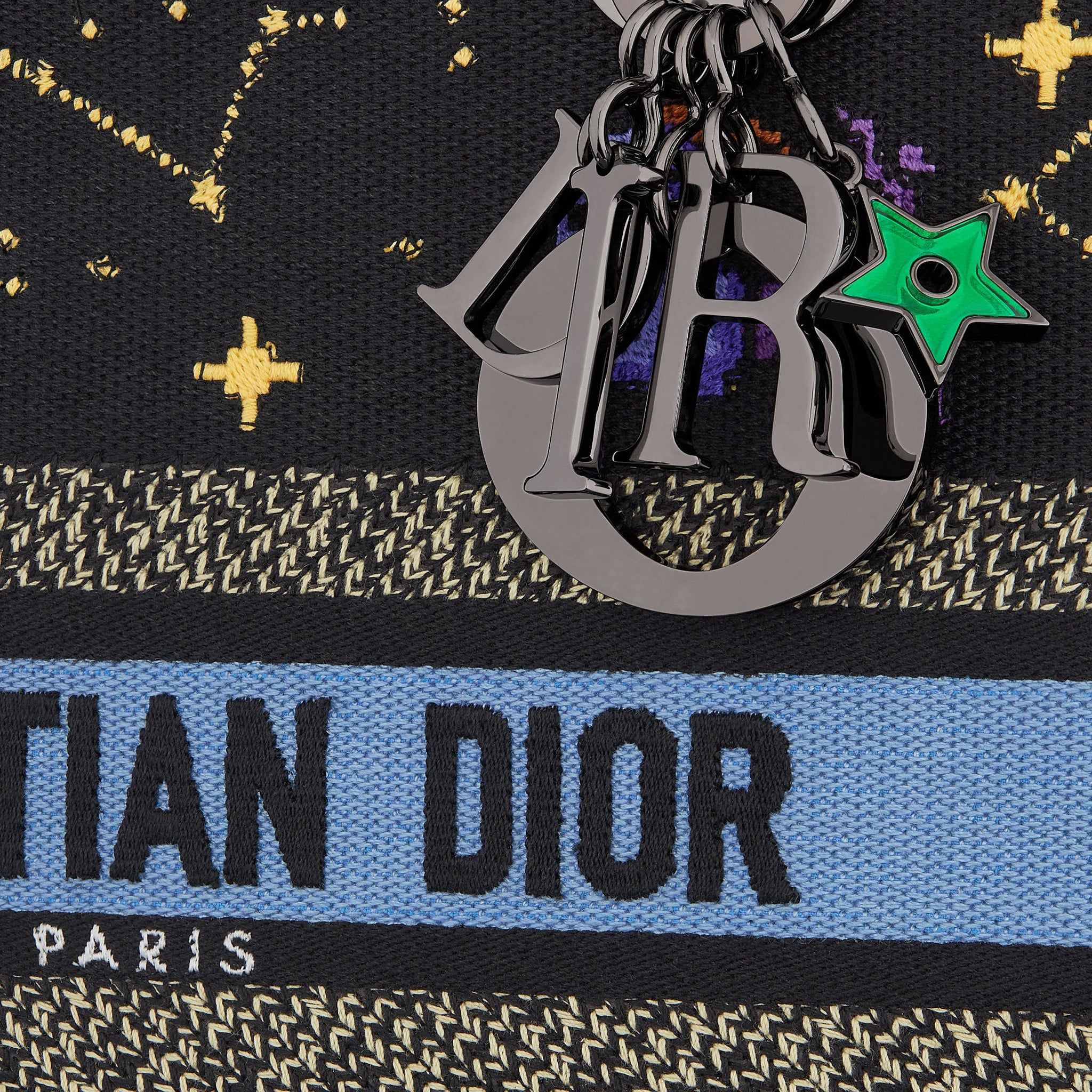 DIOR