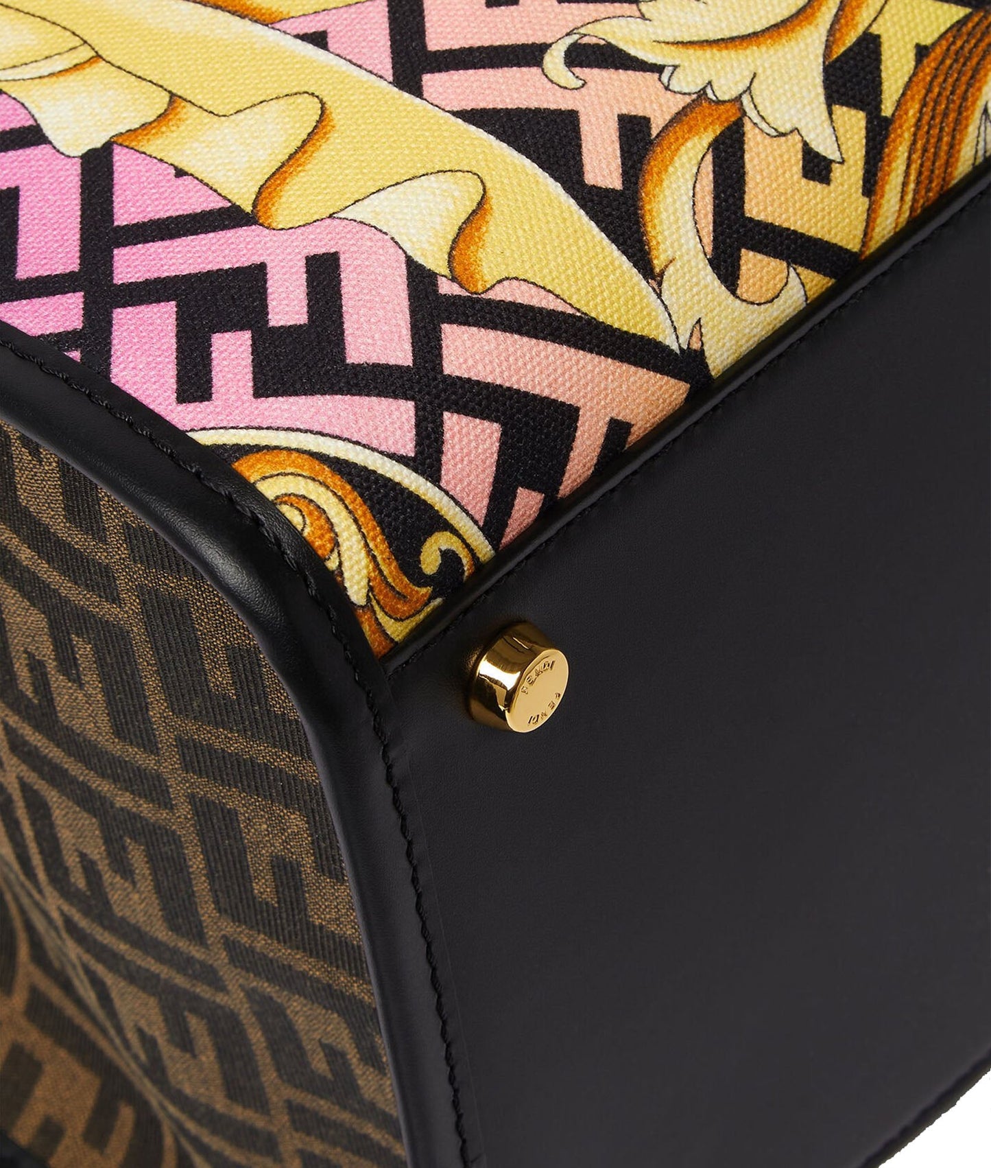 VERSACE