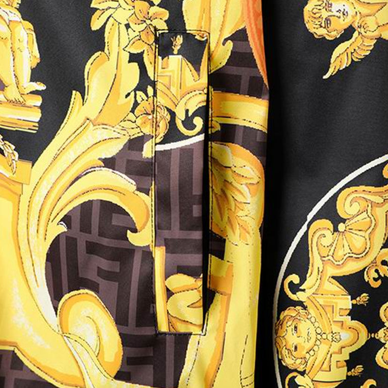 VERSACE