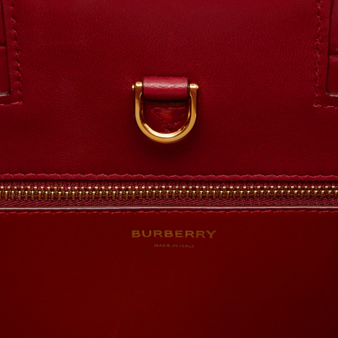 BURBERRY