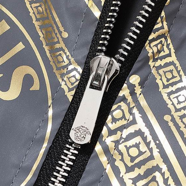 VERSACE